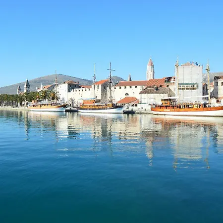 Apartmán Miljus By Interhome *